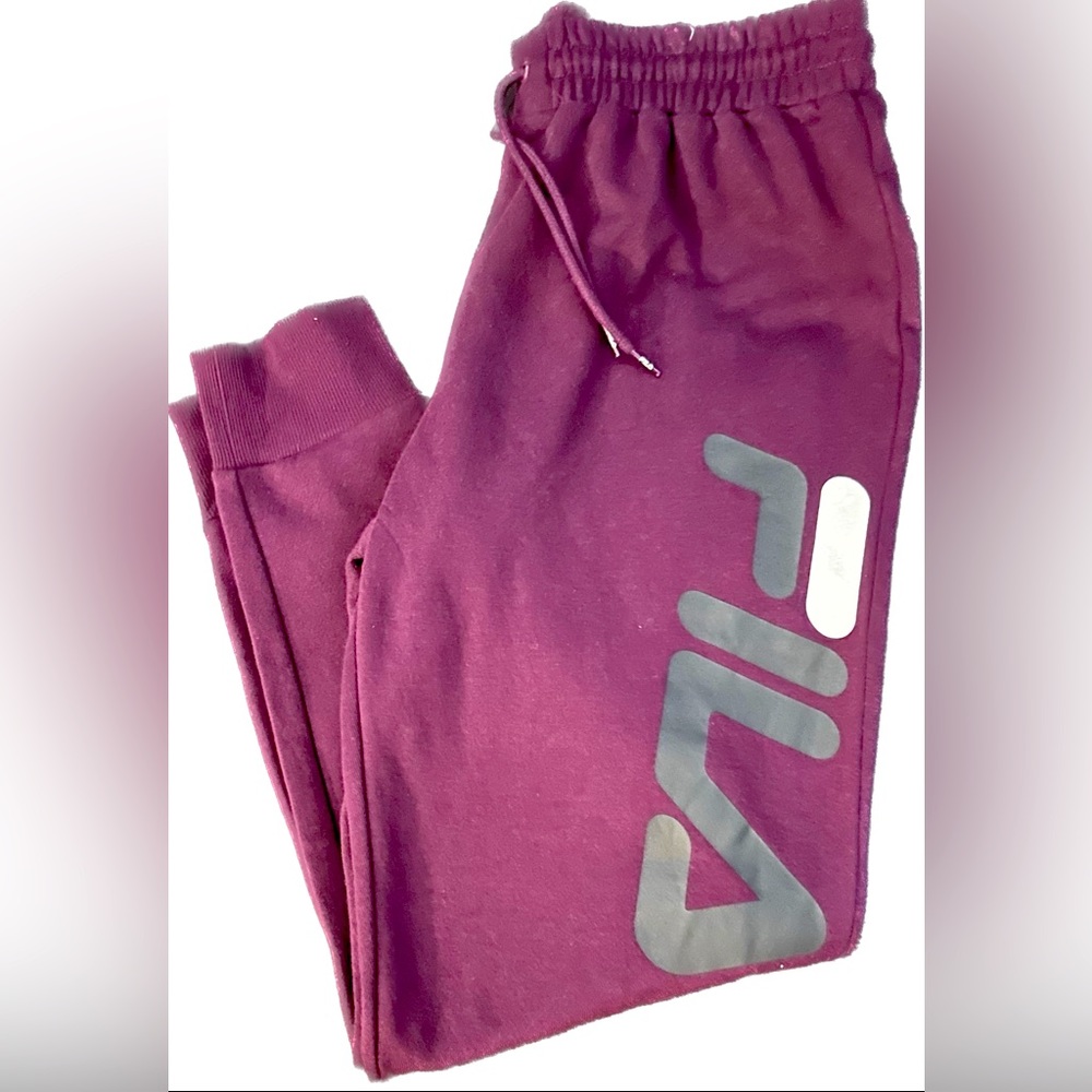 Fila women’s sweat pants size large color, purple (NWOT)